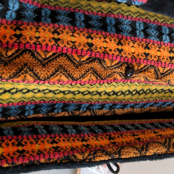 Vintage Coat With Hood (not eligible for bundle discount) - Picture 10 of 13